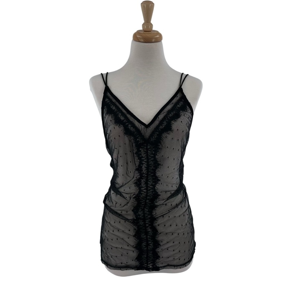 Kimchi Blue Lace Camisole Black V-Neck Women’s Size Medium